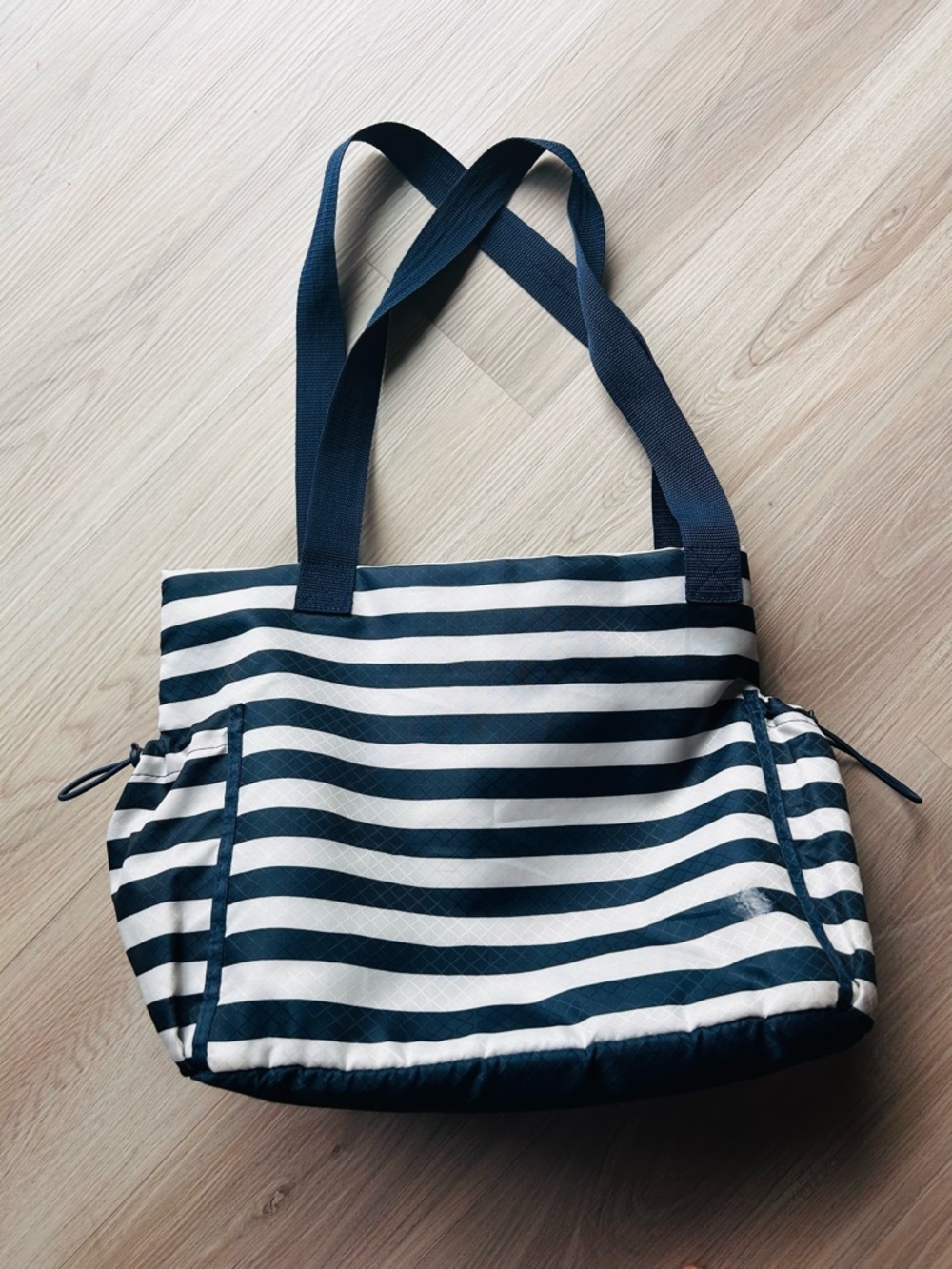 Thirty One New Day Tote Bag Navy Nautical Preppy Rugby Diaper Gym Travel Beach